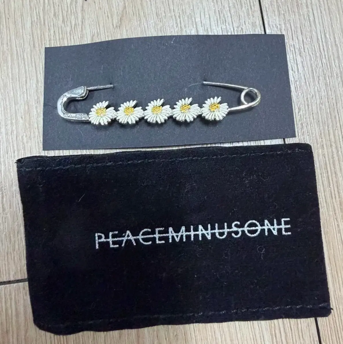 PEACEMINUSONE | 피스마이너스원 Peaceminusone Pin Set #2